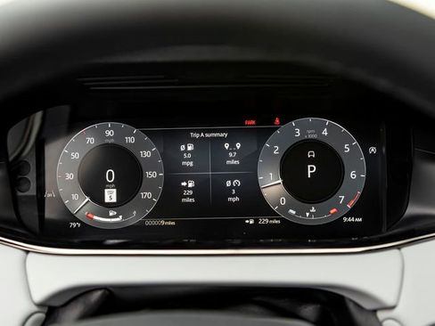 New 2026 Land Rover Range Rover Evoque Dynamic SE AWD/4WD image 17