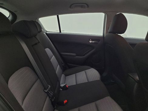 Used 2016 Kia Forte LX image 19