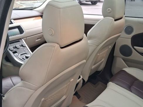 Used 2018 Land Rover Range Rover Evoque Autobiography image 25