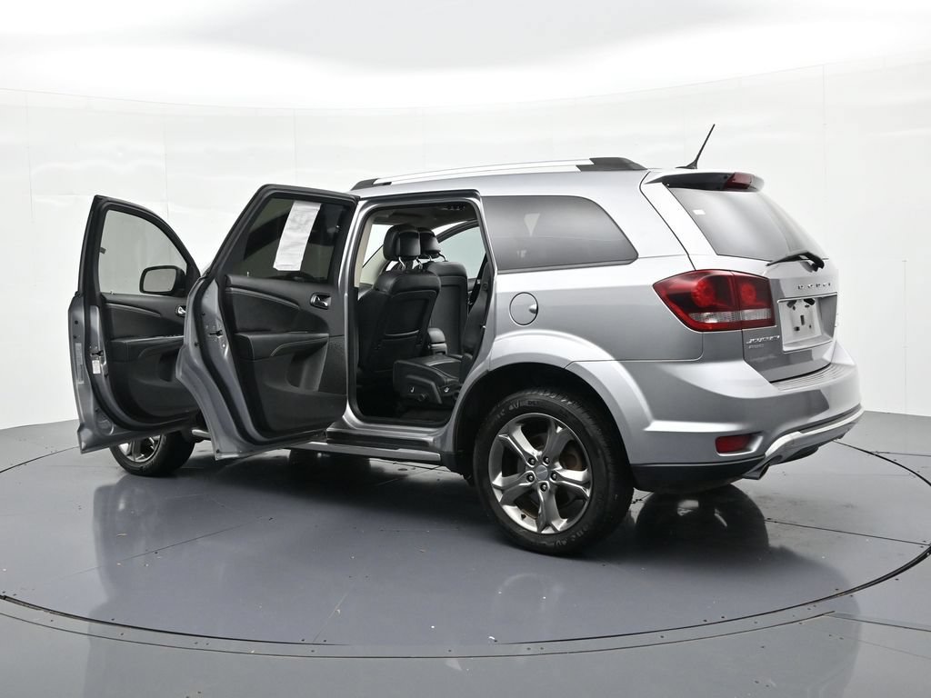 Used 2017 Dodge Journey Crossroad AWD/4WD image 24