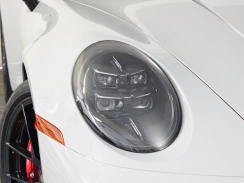 Used 2025 Porsche 911 Carrera 4 GTS image 11