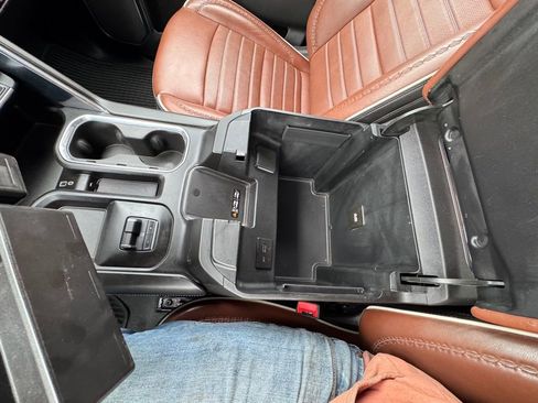 Used 2024 GMC Sierra 3500 Denali Ultimate image 26