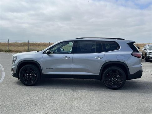 New 2025 GMC Acadia Elevation w/ Black Edition image 6