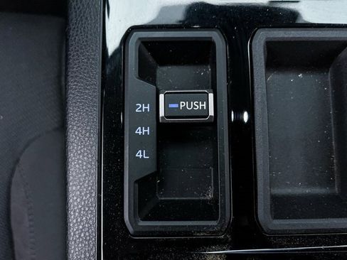 Used 2022 Toyota Tundra SR image 23