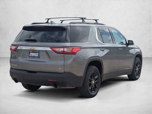 Used 2019 Chevrolet Traverse LT FWD image 4