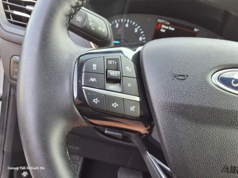 Certified 2022 Ford Escape SEL image 16