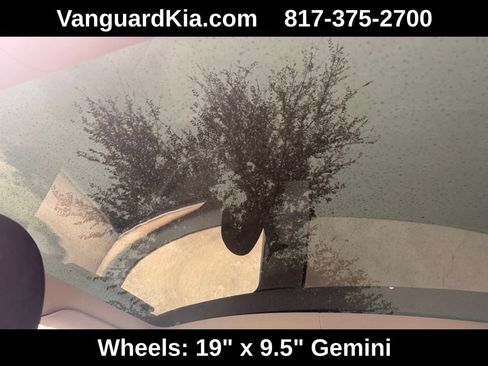 Used 2023 Tesla Model Y Long Range AWD/4WD image 16