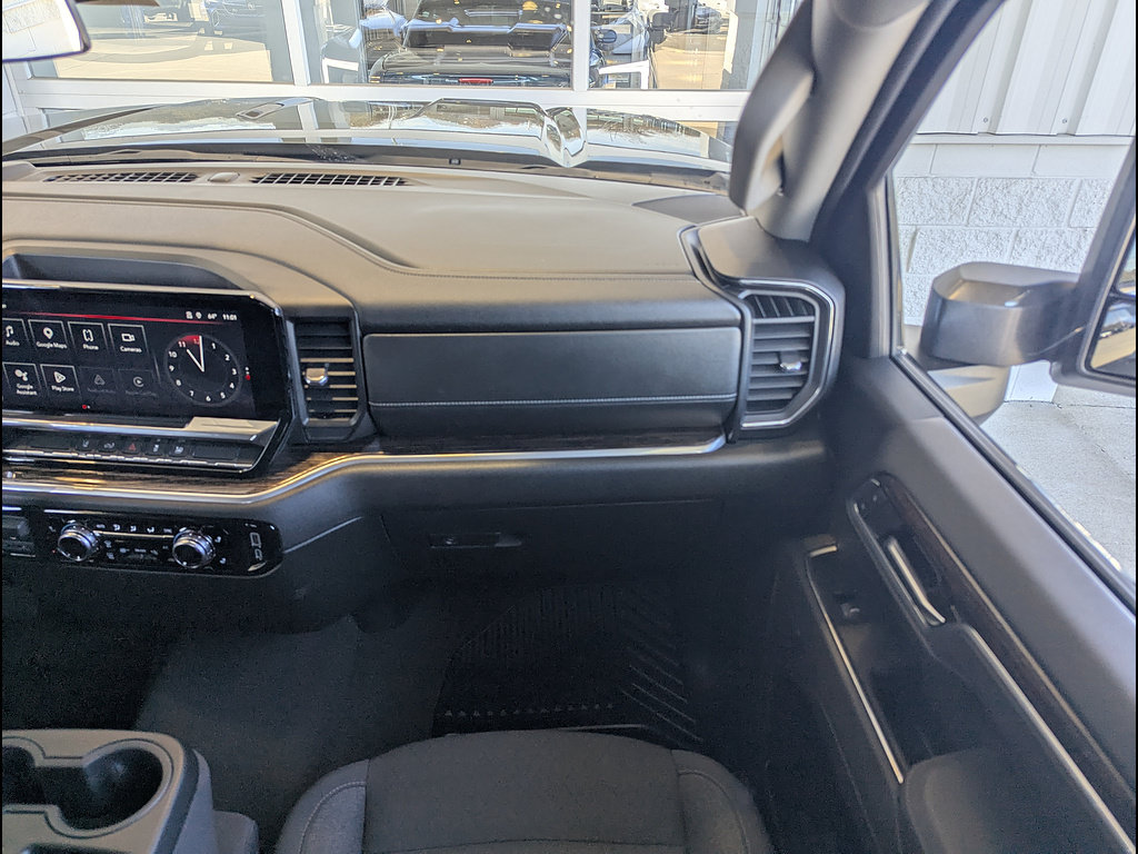 Certified 2025 GMC Sierra 2500 SLE AWD/4WD image 4
