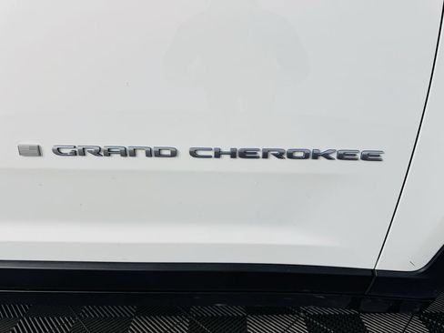 Used 2024 Jeep Grand Cherokee Limited 4xe AWD/4WD image 34