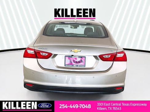 Used 2025 Chevrolet Malibu LT FWD image 7