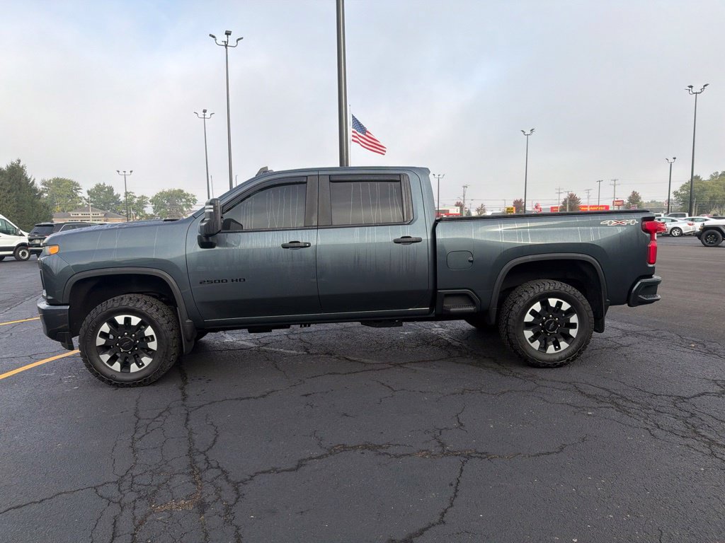 Used 2020 Chevrolet Silverado 2500 Custom w/ Custom Value Package AWD/4WD image 4