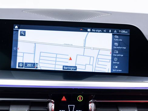 Used 2022 BMW Z4 M40i w/ Premium Package image 29