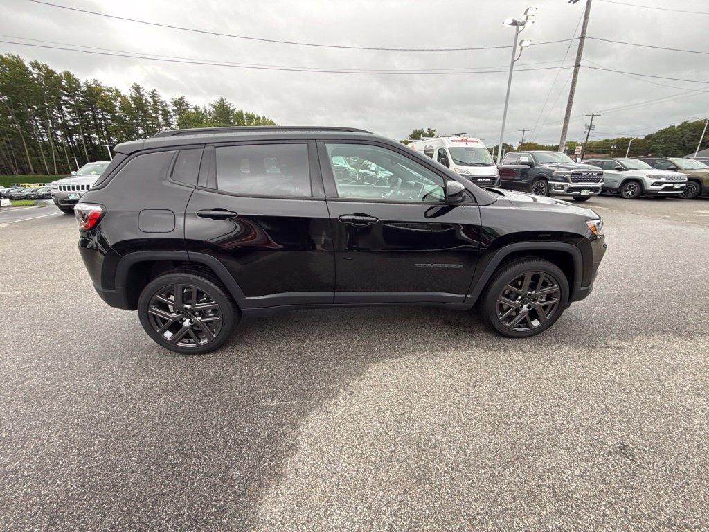 Certified 2026 Jeep Compass Limited AWD/4WD image 6