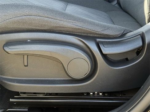 Used 2021 Kia Seltos LX image 26