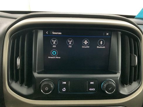 Used 2021 GMC Canyon Denali image 27