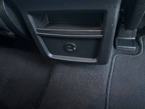 Used 2022 Ford Edge SE w/ Cargo Accessory Package image 43