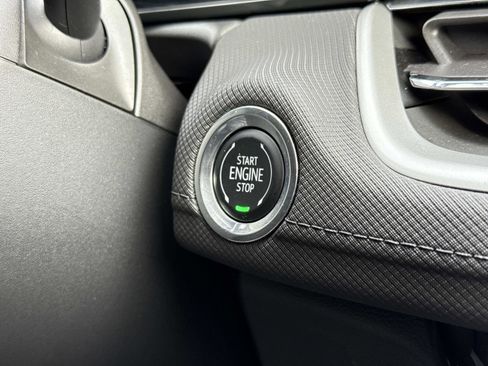 Used 2025 Chevrolet TrailBlazer LT w/ Convenience Package image 13