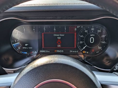 Used 2022 Ford Mustang GT Premium w/ Equipment Group 401A RWD image 17