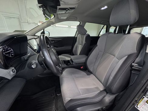 Used 2023 Subaru Outback Premium AWD/4WD image 13