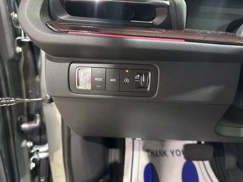 New 2026 Chevrolet Traverse RS w/ LPO, Floor Liner Package image 25