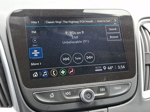 Used 2024 Chevrolet Malibu LT image 16