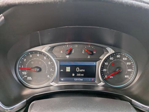 Used 2021 Chevrolet Equinox LT image 10