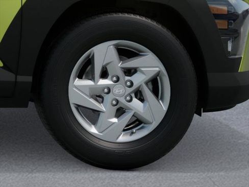 New 2026 Hyundai Kona SE image 8