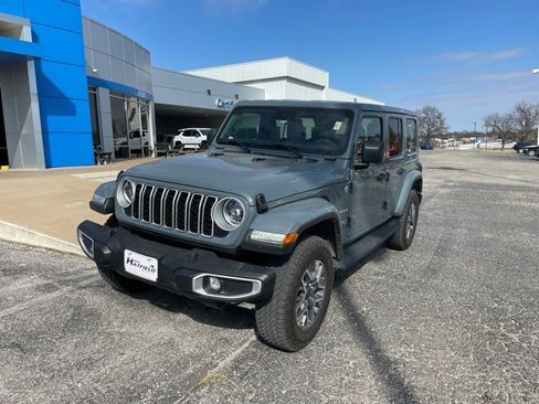 Used 2024 Jeep Wrangler Sahara w/ Safety Group image 2