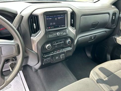 Used 2020 Chevrolet Silverado 1500 Custom Trail Boss w/ Custom Convenience Package AWD/4WD image 20