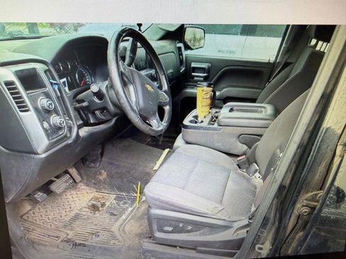 Used 2017 Chevrolet Silverado 1500 LT w/ Texas Edition image 37