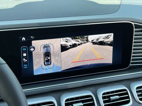 New 2026 Mercedes-Benz GLE 350 4MATIC image 17