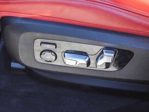 Certified 2023 BMW XM image 21