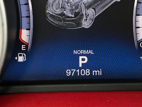 Used 2019 Maserati Ghibli GranSport RWD image 22