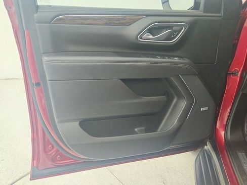 Certified 2021 Chevrolet Suburban Premier image 26