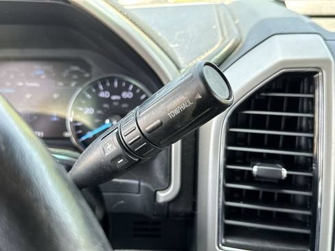 Used 2019 Ford F250 Lariat w/ Lariat Ultimate Package AWD/4WD image 20