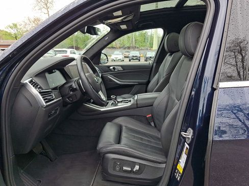 Used 2022 BMW X7 xDrive40i w/ Premium Package AWD/4WD image 15