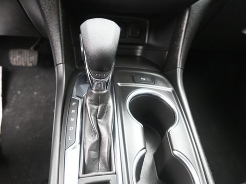 Used 2024 Chevrolet Equinox LT image 29