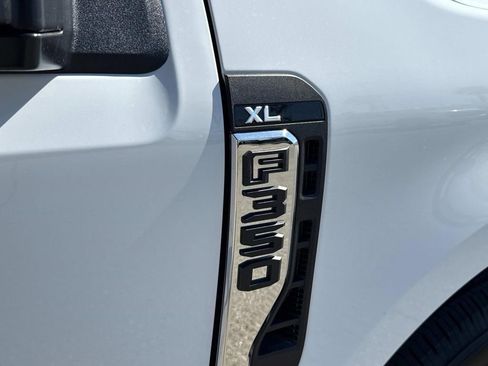 New 2025 Ford F350 XL w/ XL Chrome Package image 20