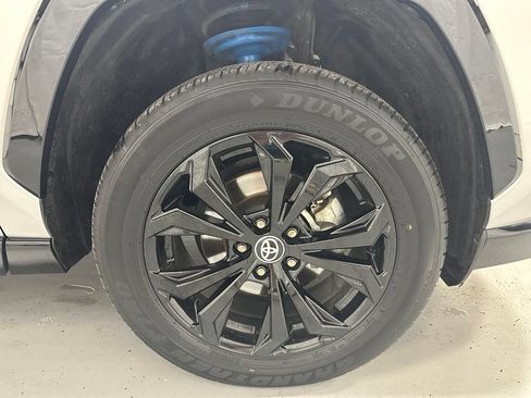 Used 2025 Toyota RAV4 XSE w/ Weather Package AWD/4WD image 63