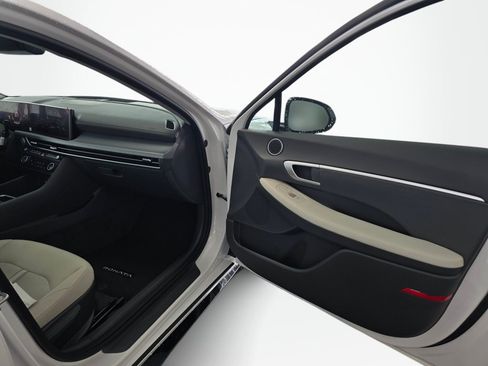 New 2026 Hyundai Sonata SEL AWD/4WD image 38