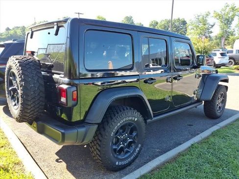 Used 2023 Jeep Wrangler Unlimited w/ Sun & Screen Package AWD/4WD image 7