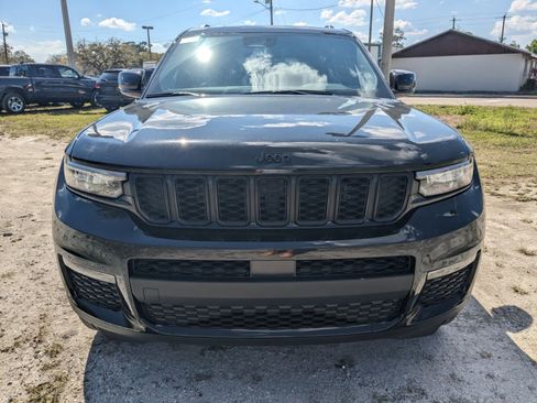 New 2025 Jeep Grand Cherokee L Limited w/ Black Appearance Package RWD image 8