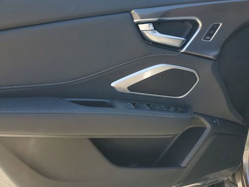 New 2026 Acura RDX SH-AWD image 18