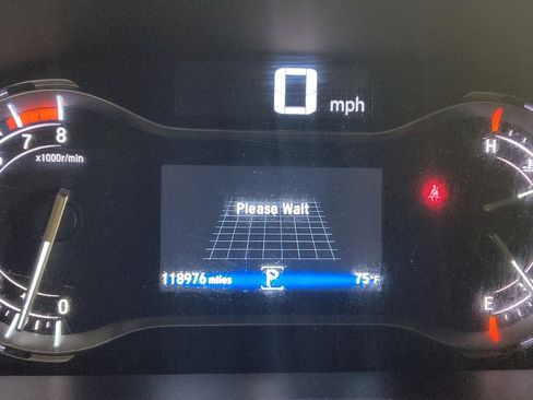 Used 2017 Honda Pilot EX image 23