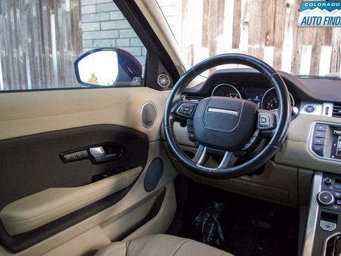 Used 2016 Land Rover Range Rover Evoque SE Premium image 20