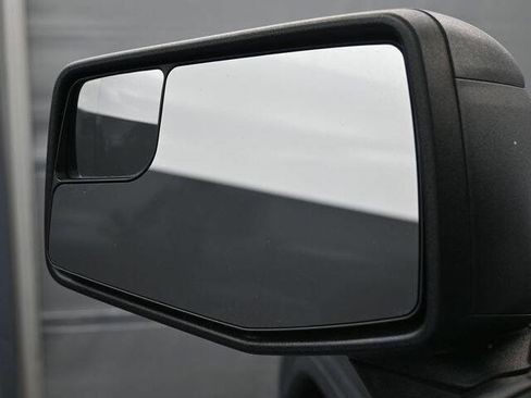 Used 2021 GMC Sierra 1500 Elevation image 9