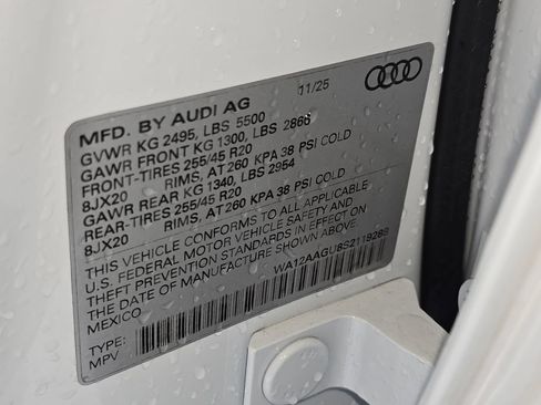 Used 2025 Audi Q5 Premium Plus AWD/4WD image 37
