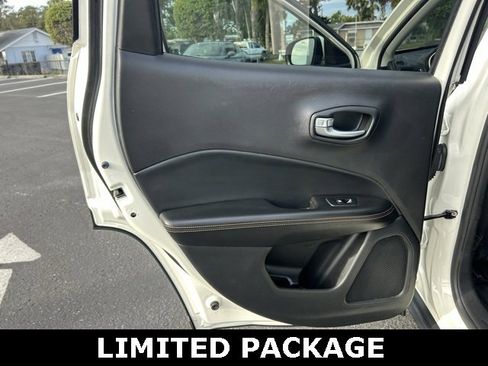 Used 2019 Jeep Compass Limited image 13