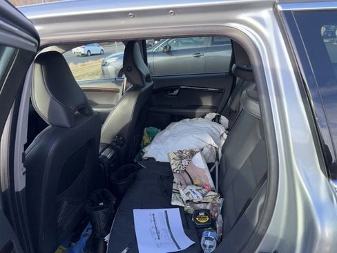 Used 2013 Volvo XC70 T6 image 7