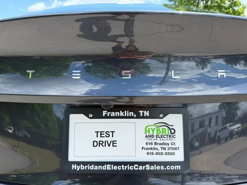 Used 2024 Tesla Model 3 Long Range RWD image 3